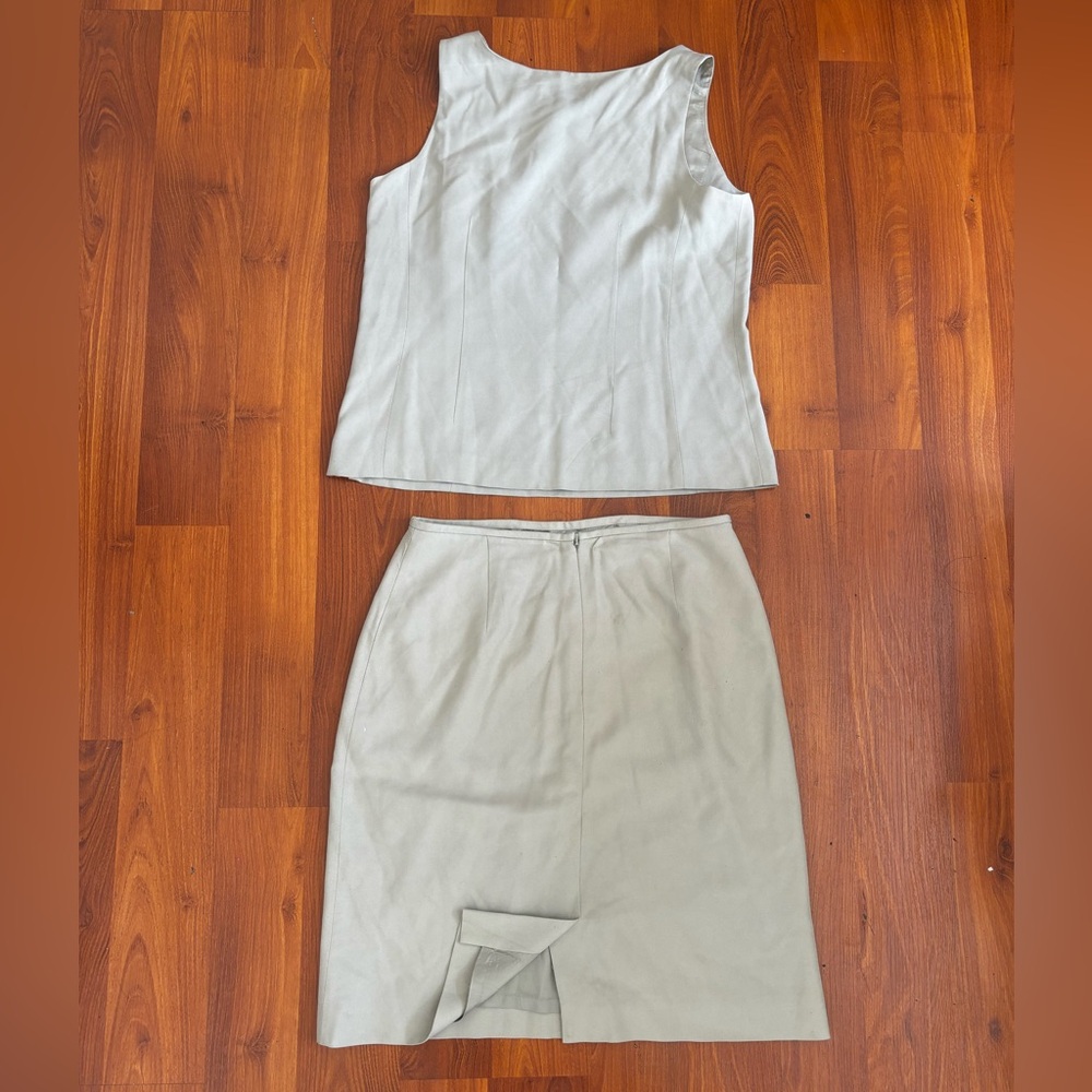 Casual Corner Vintage Two Piece Silk Set - Picture 2 of 5